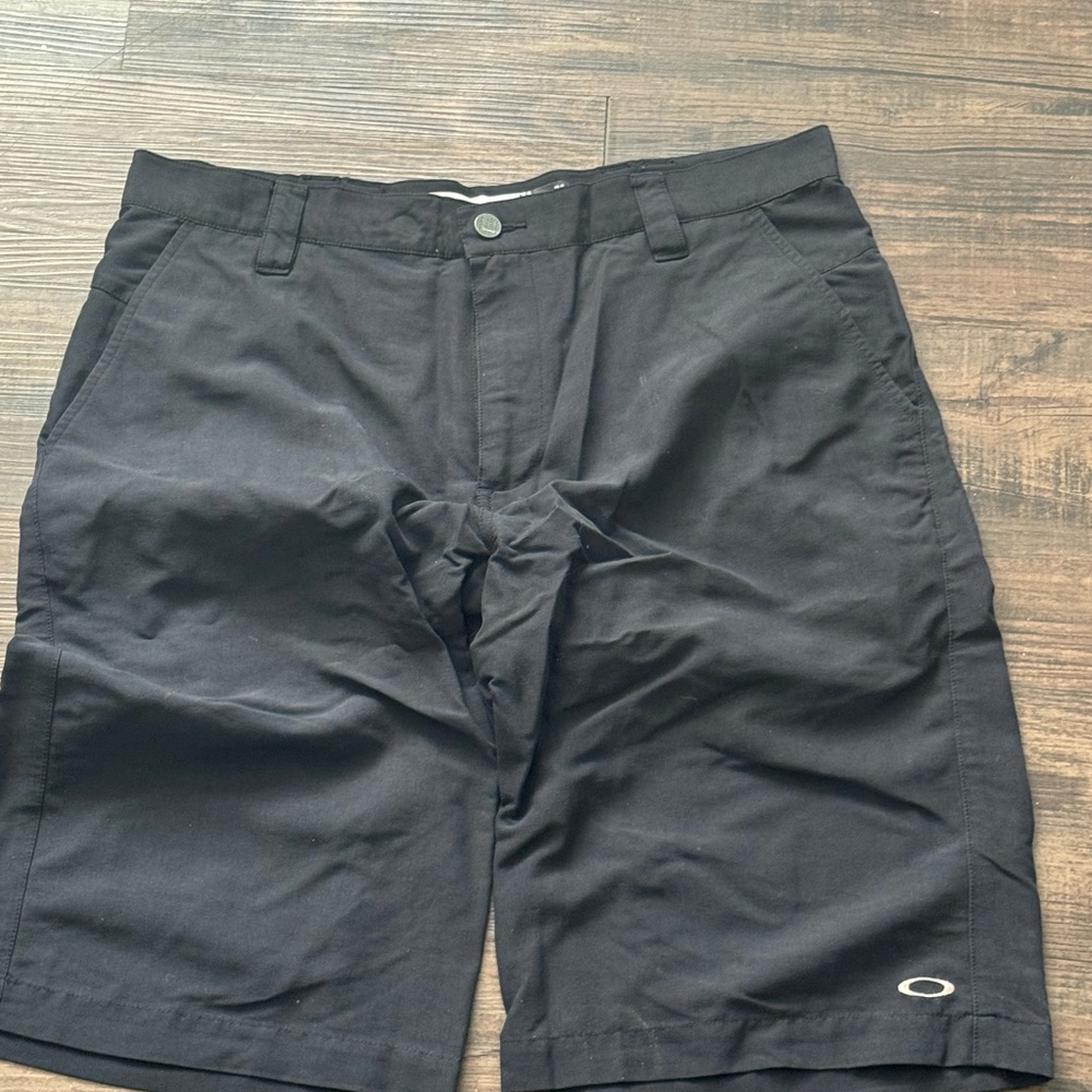 Oakley Black Flat Front Shorts Casual Style